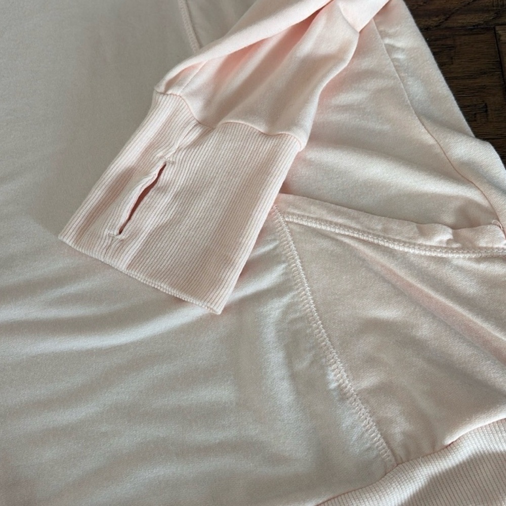 Yogalicious | Blush Pink Active Relaxed Sweatshirt - Picture 2 of 3